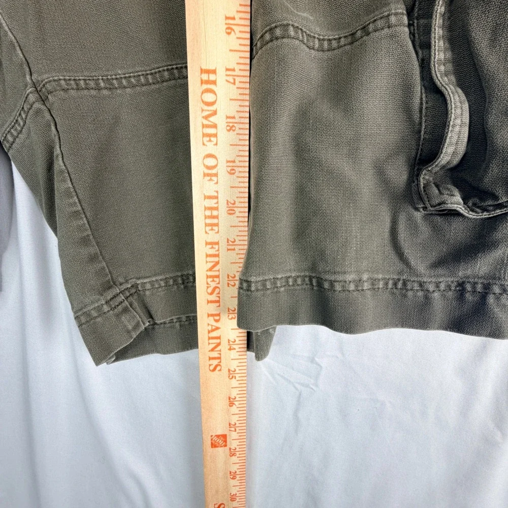 Ocean Pacific Cargo Shorts Size 42 Olive Green Rugged Utility Outdoor Casual